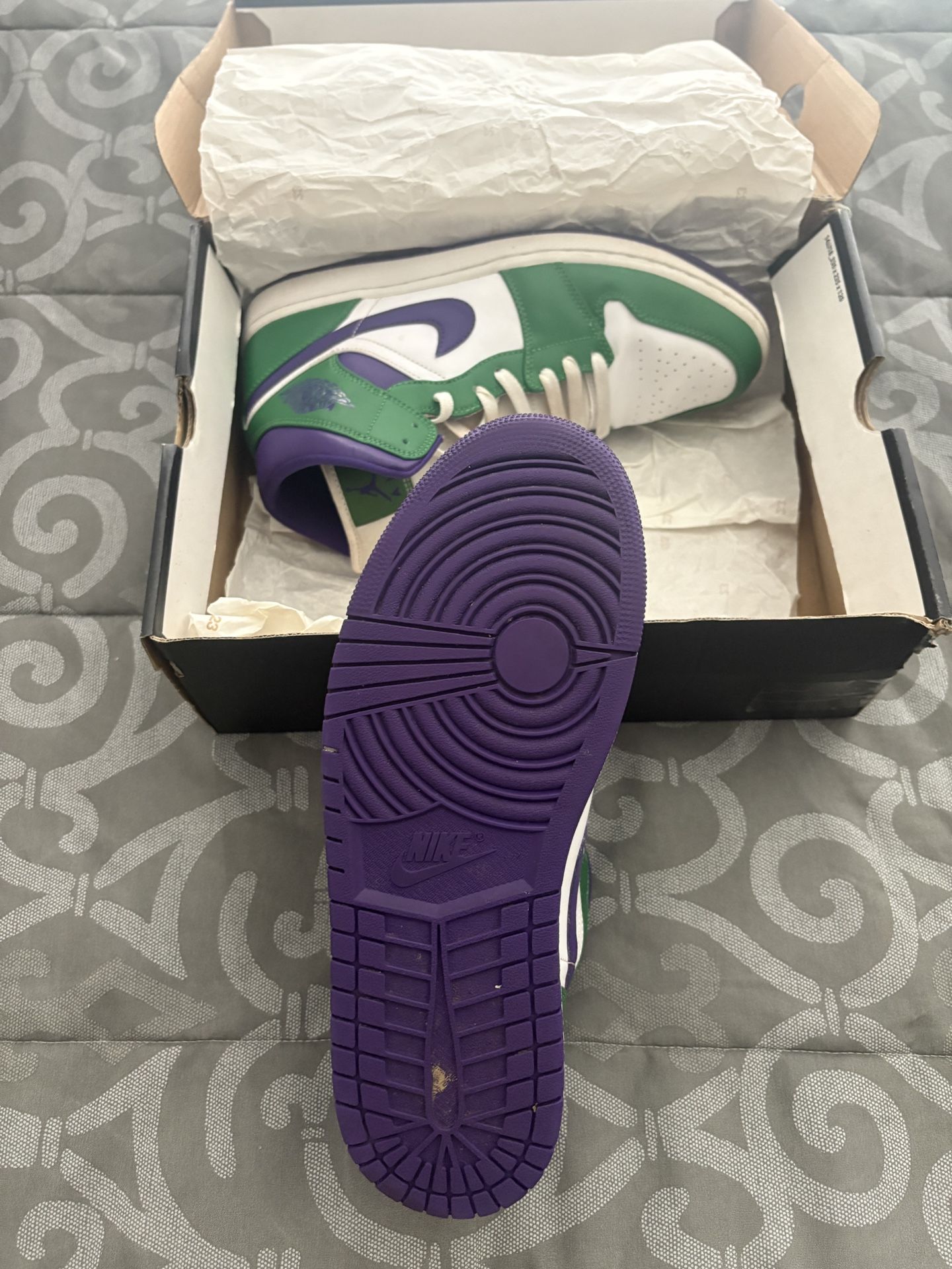 Jordan 1 “hulks”