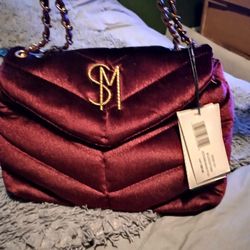 Steve Madden Bloodstone Color 