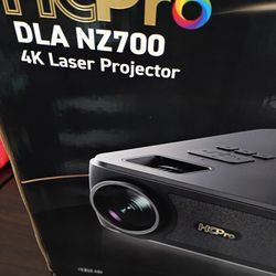 Projector+ Screen Combo 