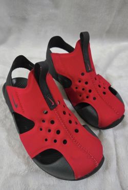 Nike Sunray, Size 11C, Protect 2x University Red, Black, Pool, Beach, Swim Shoe