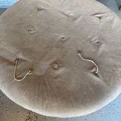 FREE Storage Ottoman 