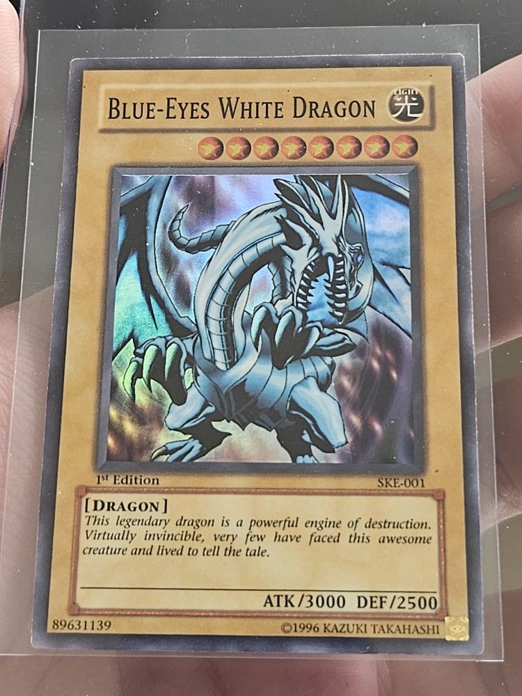 Blue Eyes White Dragon