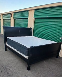 KING BED FRAME WITH BOX AND MATTRESS