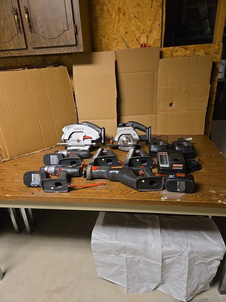 Craftsman 19.2 V Bundle