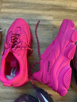 Women’s shoes