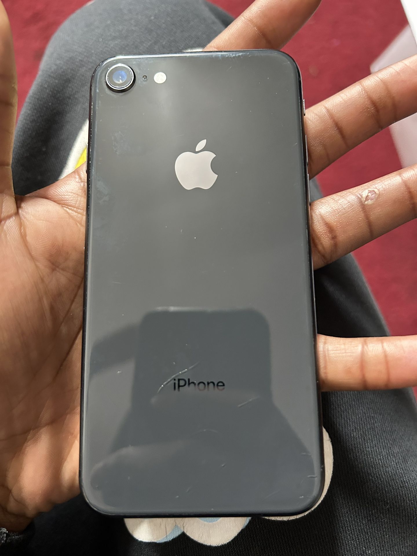 iPhone 8