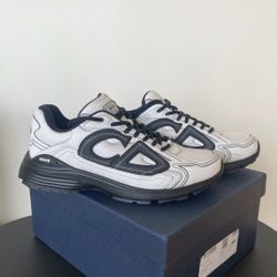 White And Black Dior B30