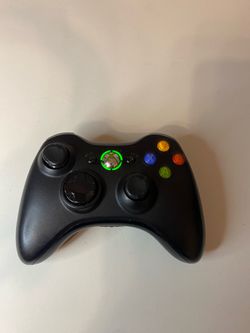 Microsoft Xbox 360 Wireless Controller in black