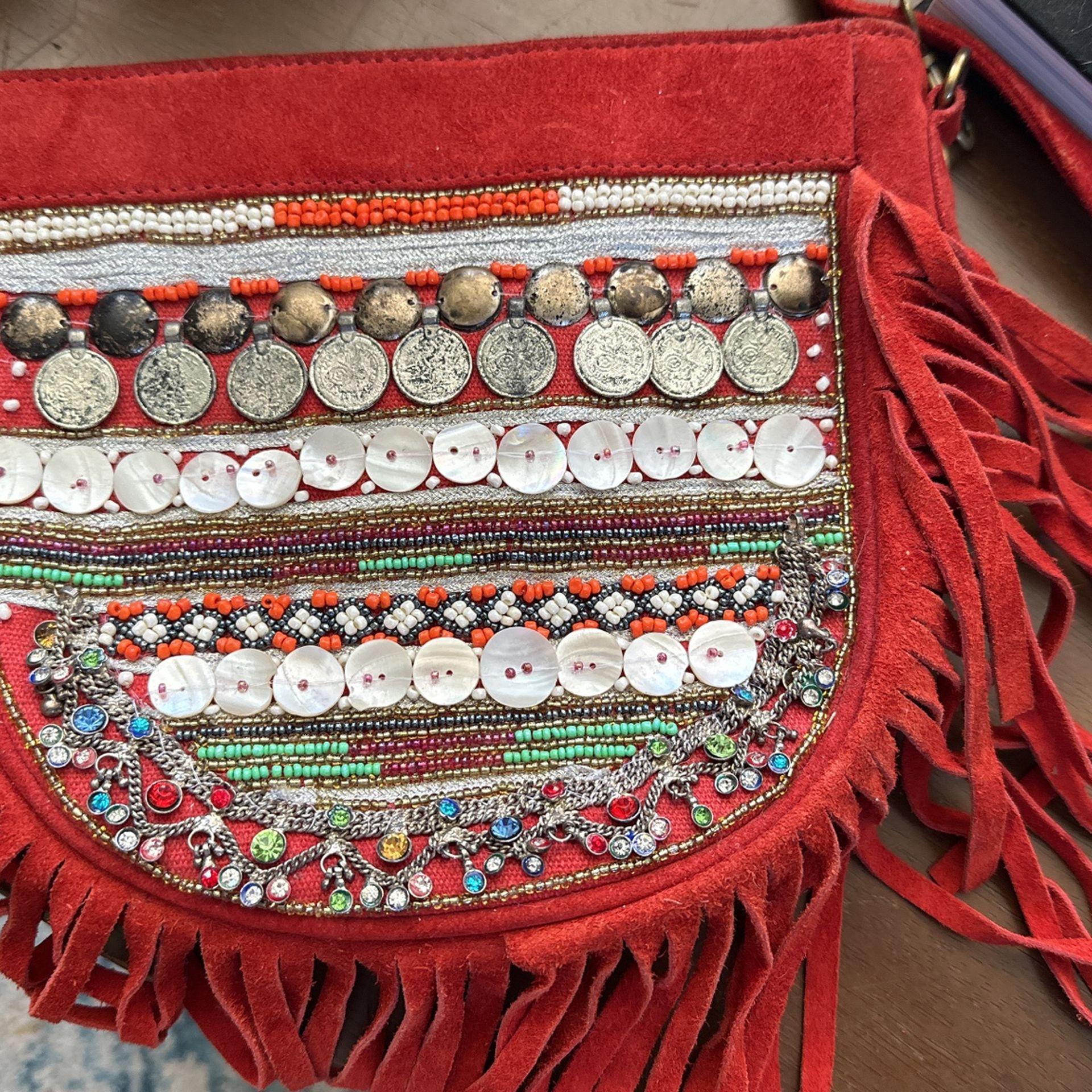 Look! Vintage Addiction Fringe And Beaded Purse