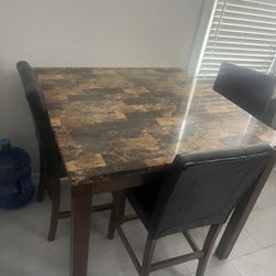 Kitchen Table 