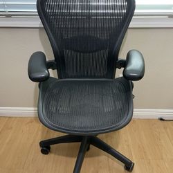 Herman Miller Aeron Chair - Fully Loaded - Size B