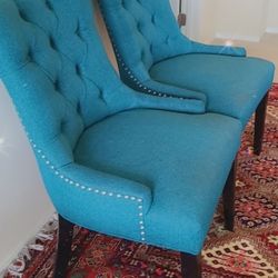 2 chairs 