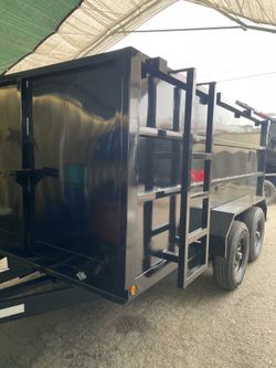 Smooth dump trailer