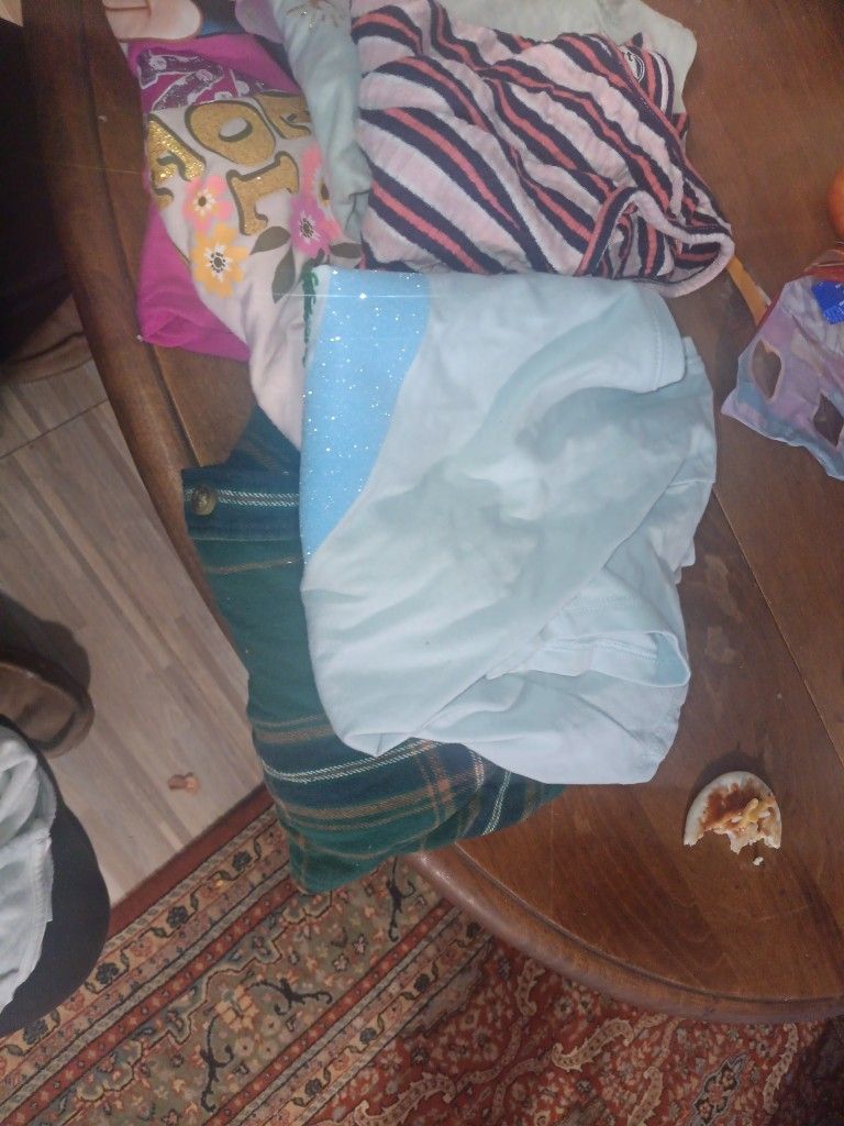 Girl Clothes