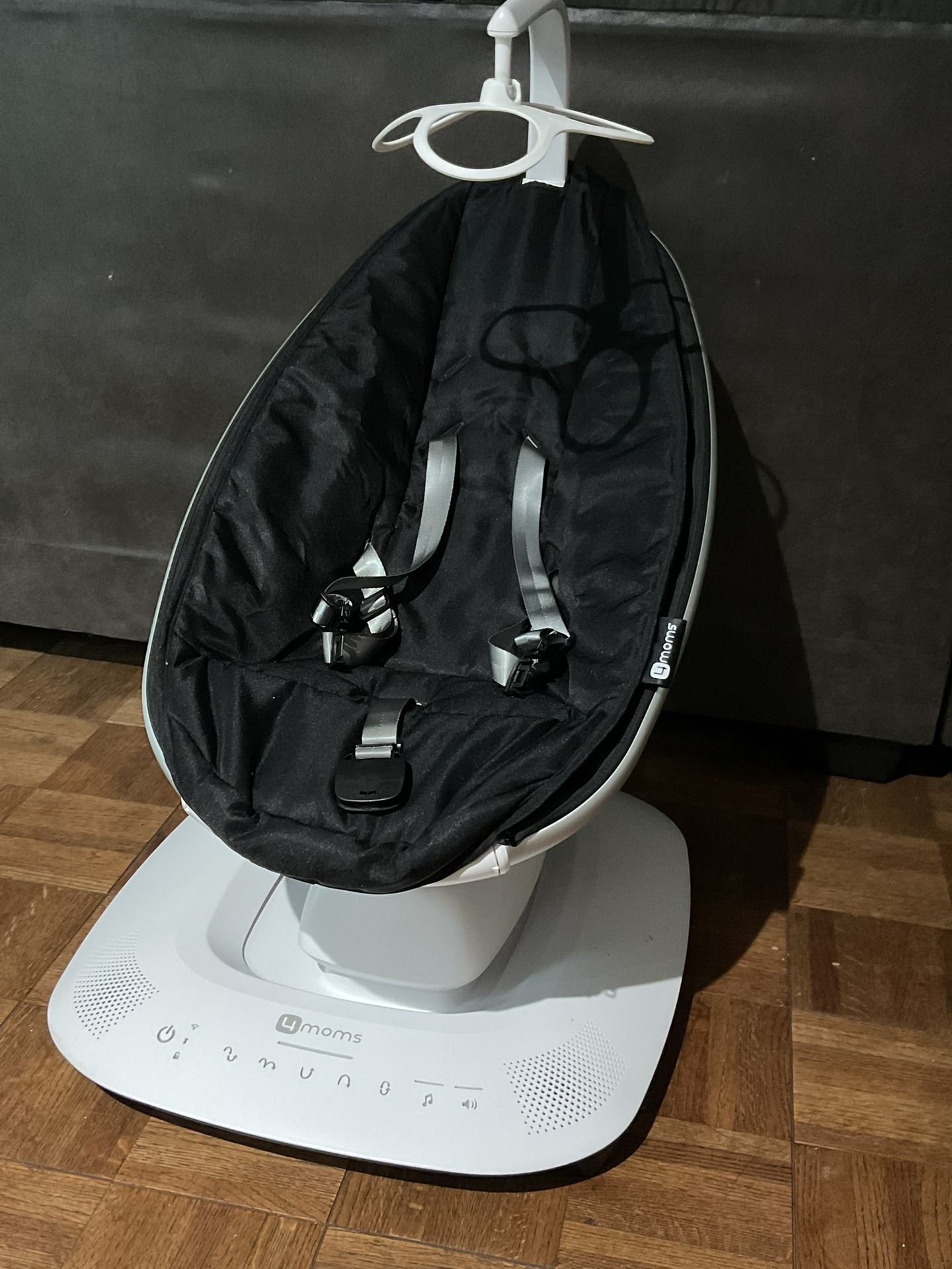 4moms MamaRoo Swing
