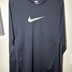 RARE Nike MEN Dri-Fit long sleeve CENTER swoosh LARGE MEN VINTAGE Black/Navy