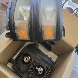 2014 Chevrolet Silverado 1500 5.3. Used Headlights And Tail Lights No Bulbs In Any 