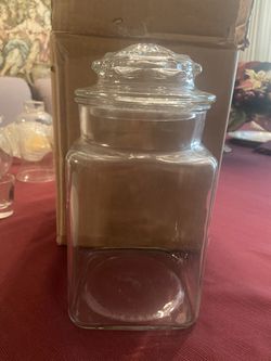 Large candy jar with lid