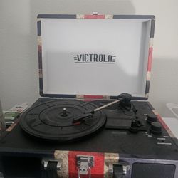 Victrola Journey Bluetooth Suitcase Record Player