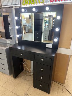 New Black Vanity
