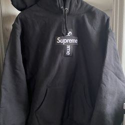 Supreme Cross Box Logo Black Hoodie Sweatshirt size M