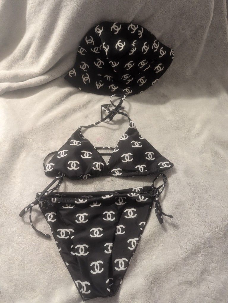 Chanel Black/White Bikini With Bucket Hat