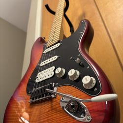 Fender Player Plus HSS Stratocaster