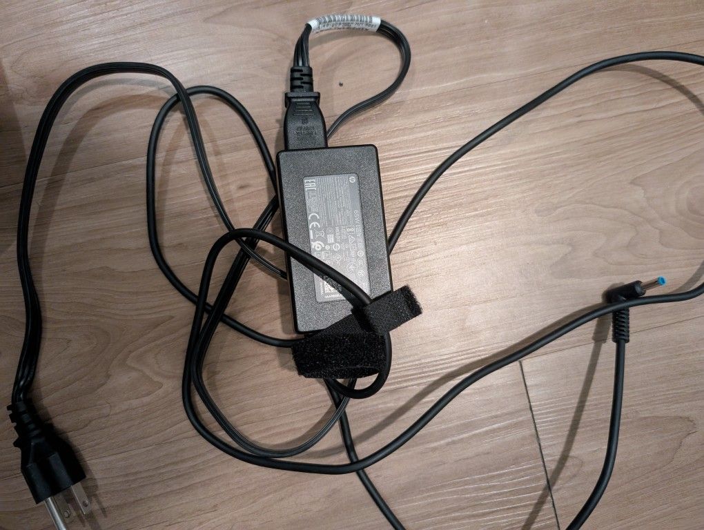 Original HP Laptop Charger 65W