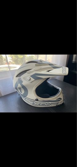 Mountain bike helmet mtn bike