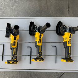 GRINDER XR 4 1/2” 20V DEWALT (EACH)