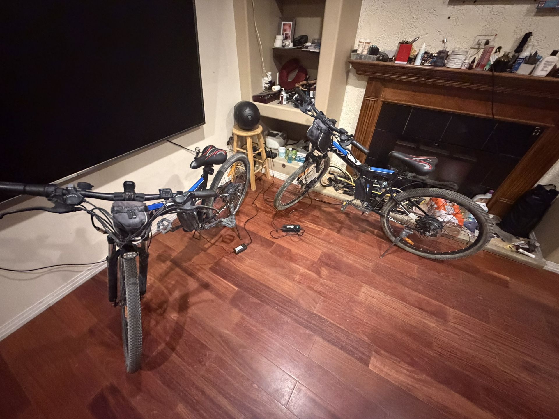 Vivi Electric Bike for Adults 1000W Peak Folding Electric Mountain Bike 26" Commuter Ebike 22MPH Adult Electric Bicycles with Battery, LCD Display, Du