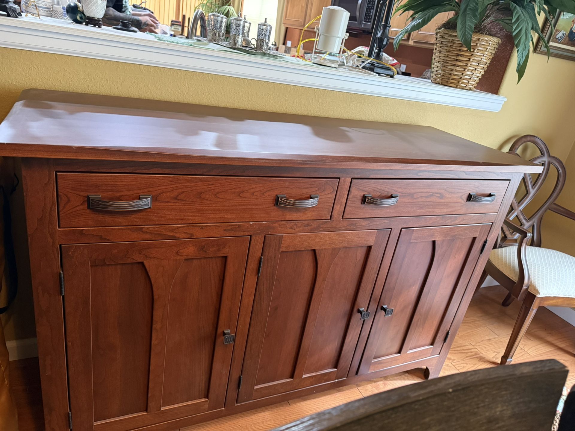 Solid Cherry Hardwood Sideboard / Buffet – Amish Style – Excellent Condition