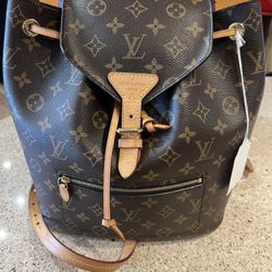 LV MONTSOURIS MONOGRAM NM