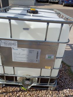 275 gallons tote