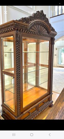 Display Cabinet 