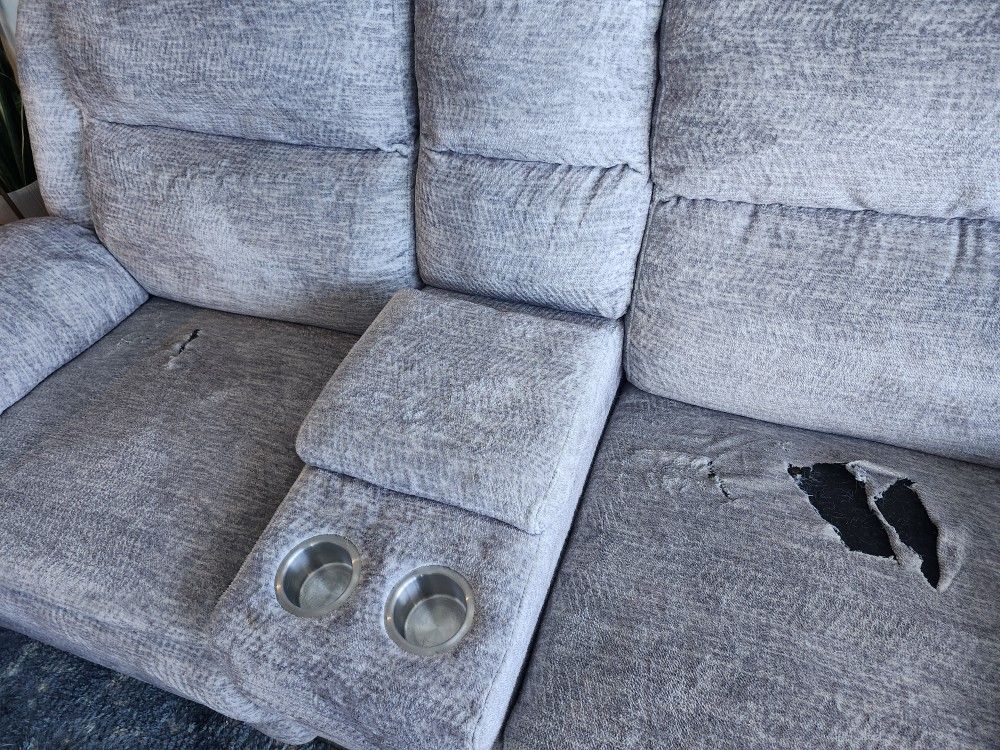 Recliner Sofa/Couch