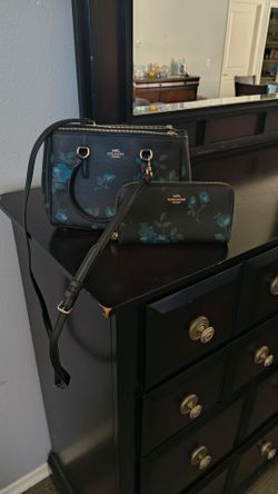 Coach Authentic Black Handbag