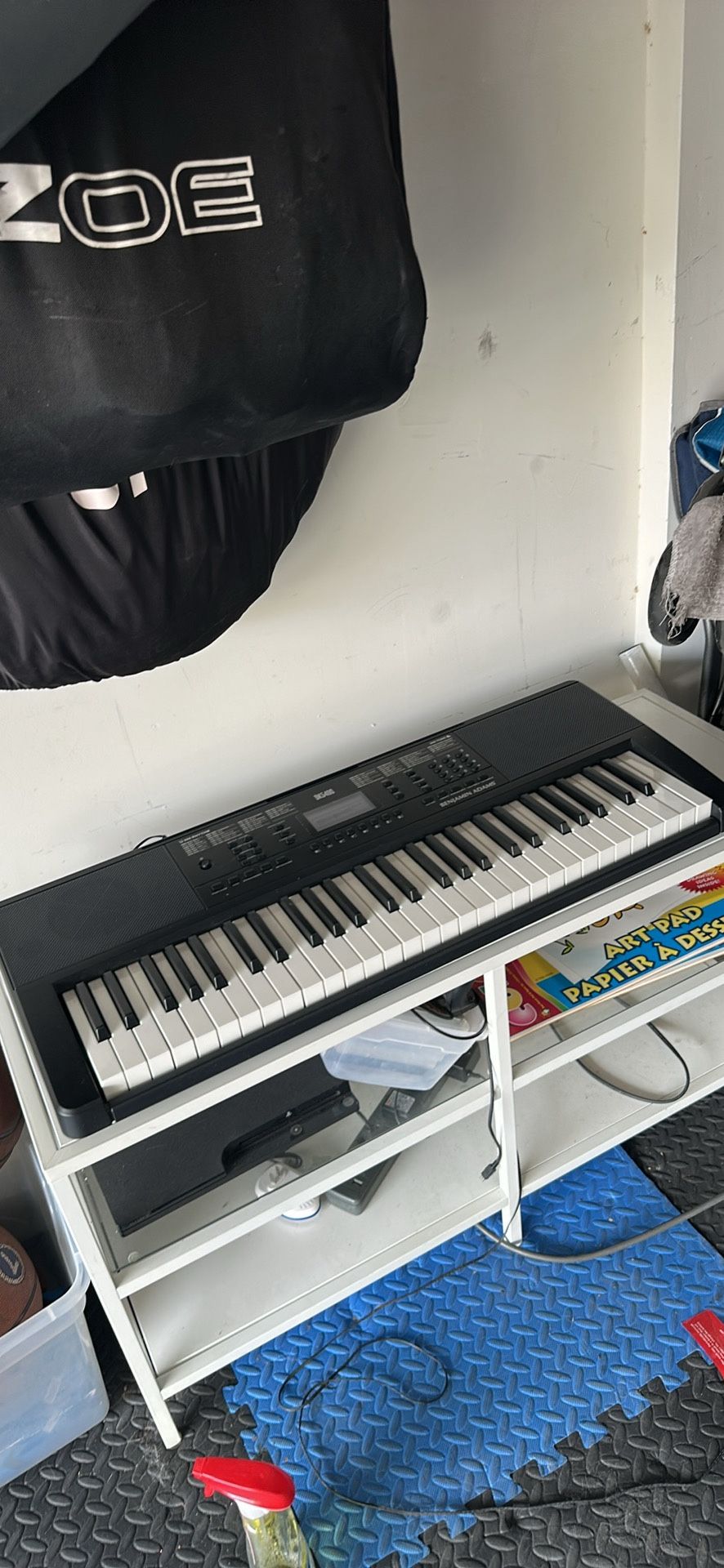 Benjamin Adam’s DK5400 keyboard