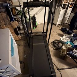 Pro form Treadmill 