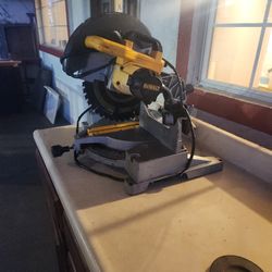 12 in compound  miter saw