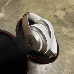 Beats Studio Wireless
