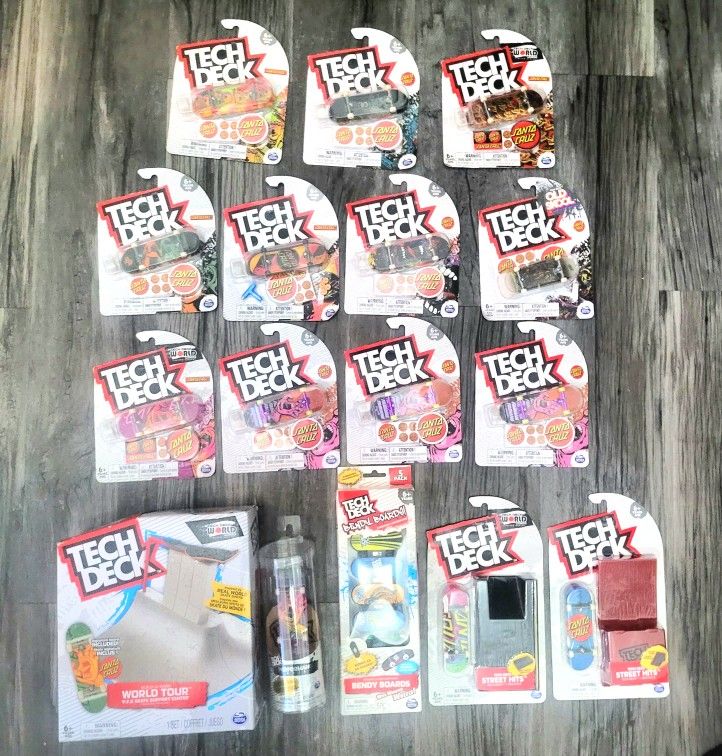 Tech Deck Santa Cruz Bundle Lot