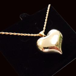 NEW 10K GOLD PUFFED HEART PENDANT WITH CHAIN 