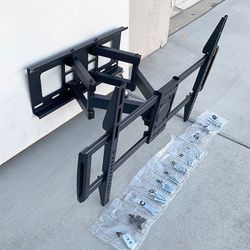 (NEW) $39 Full Motion 37”-75” TV Wall Mount Swivel Tilt VESA 600x400mm, Max Load 110 Lbs