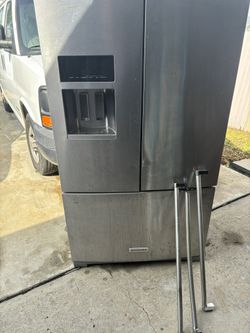 Refrigerador Kitchen Aid For $ 100.00