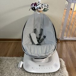 4moms MamaRoo Baby Swing 