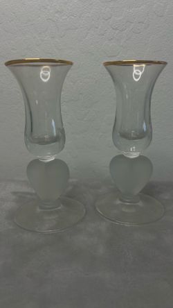 Candle holders w/frosted hearts