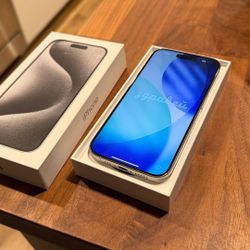  iPhone 15 Pro 512Mb White 