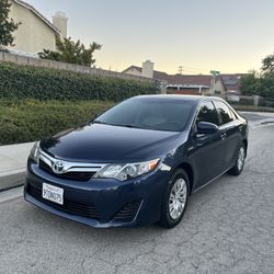 2014 Toyota Camry HYBRID