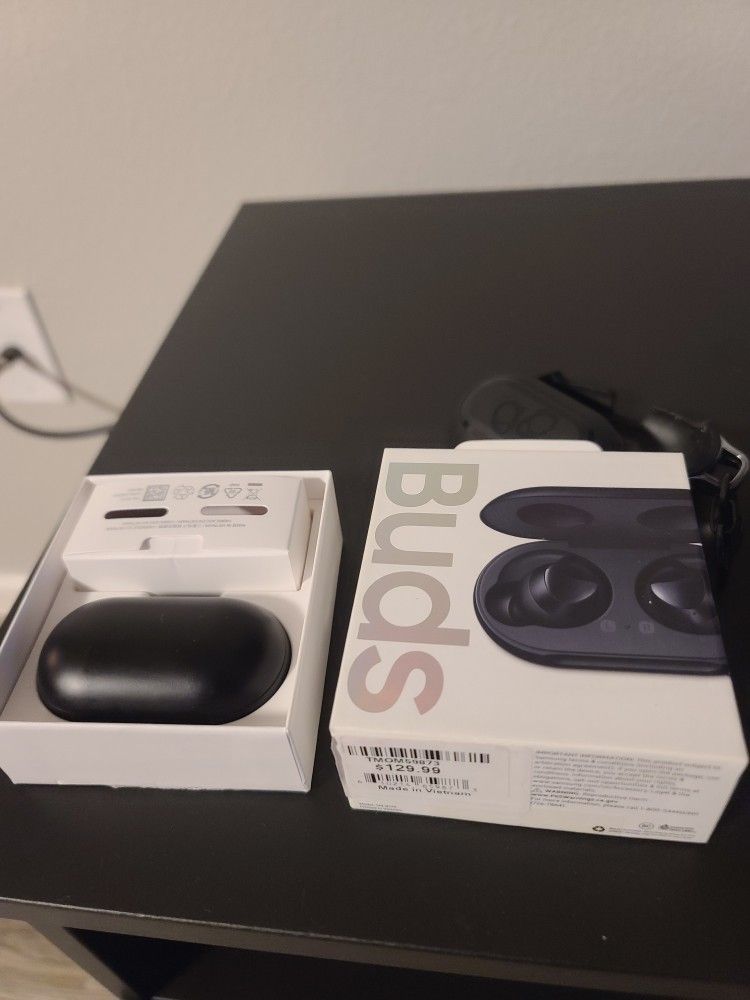 Samsung BUDS